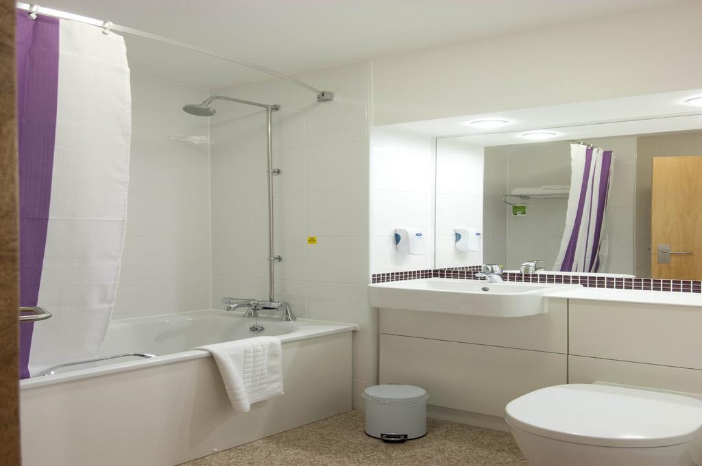 Premier Inn Horsham Eksteriør billede