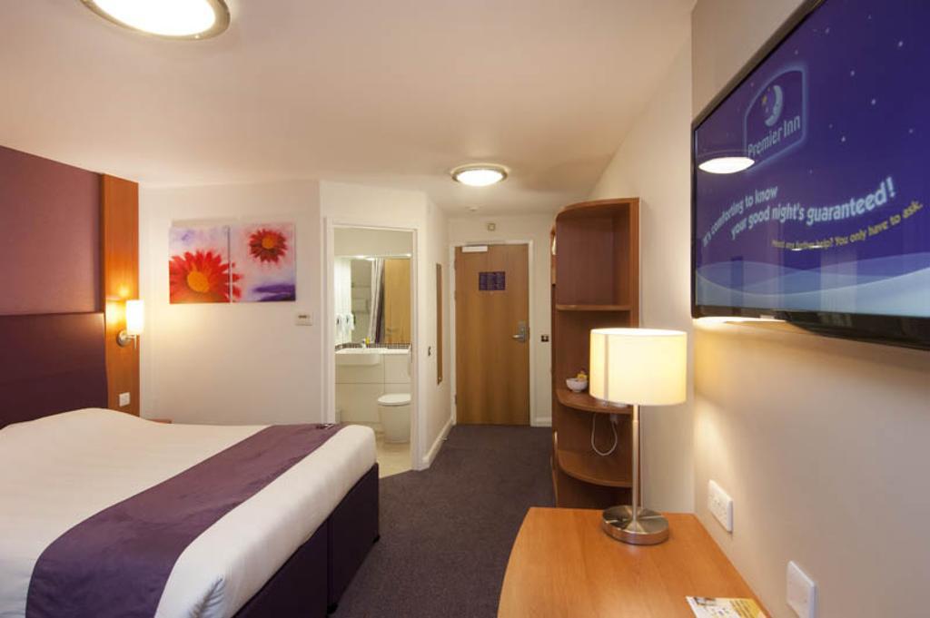 Premier Inn Horsham Eksteriør billede